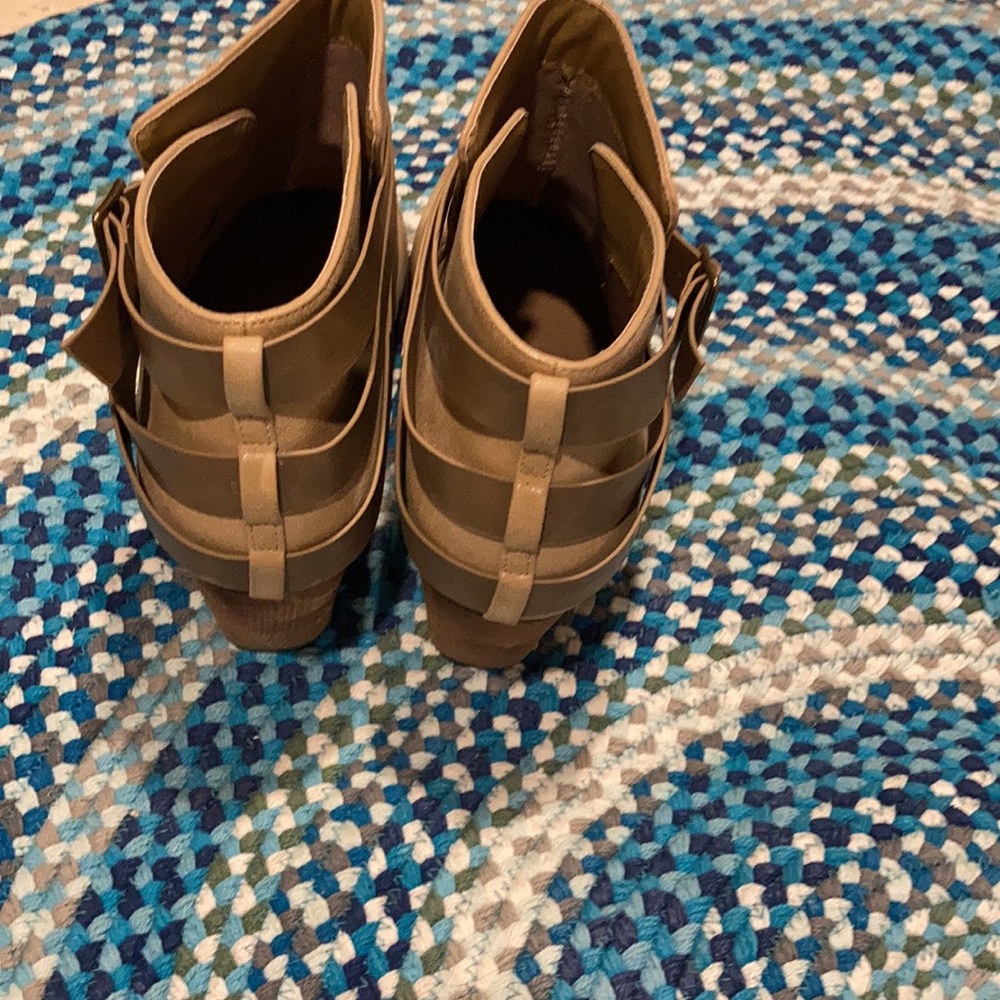 Restricted Chrissy Brown Ankle Boots - Picture 3 of 3